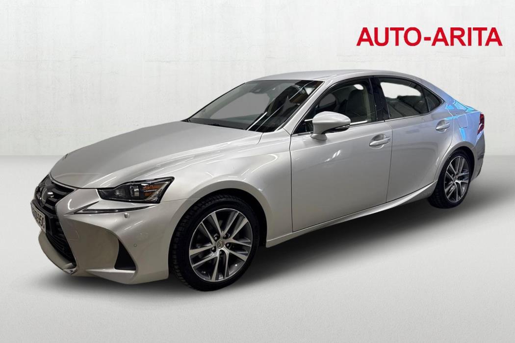 Lexus IS 2018