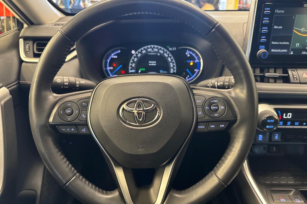 Toyota RAV4 2021