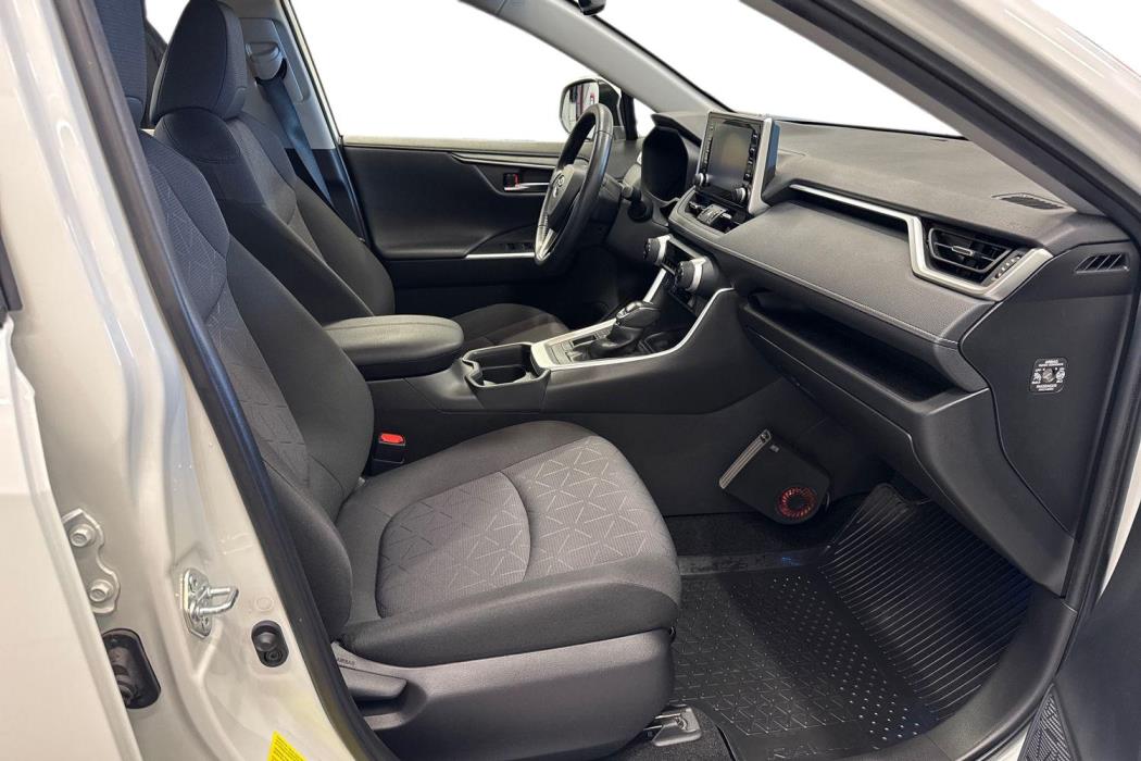 Toyota RAV4 2021