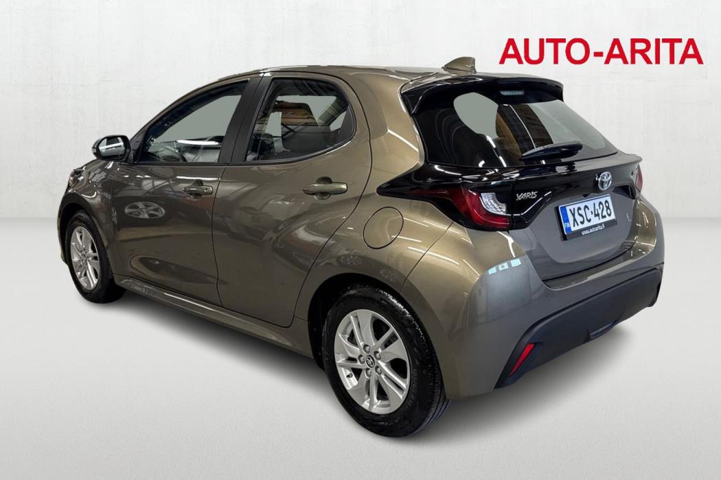 TOYOTA YARIS 2023