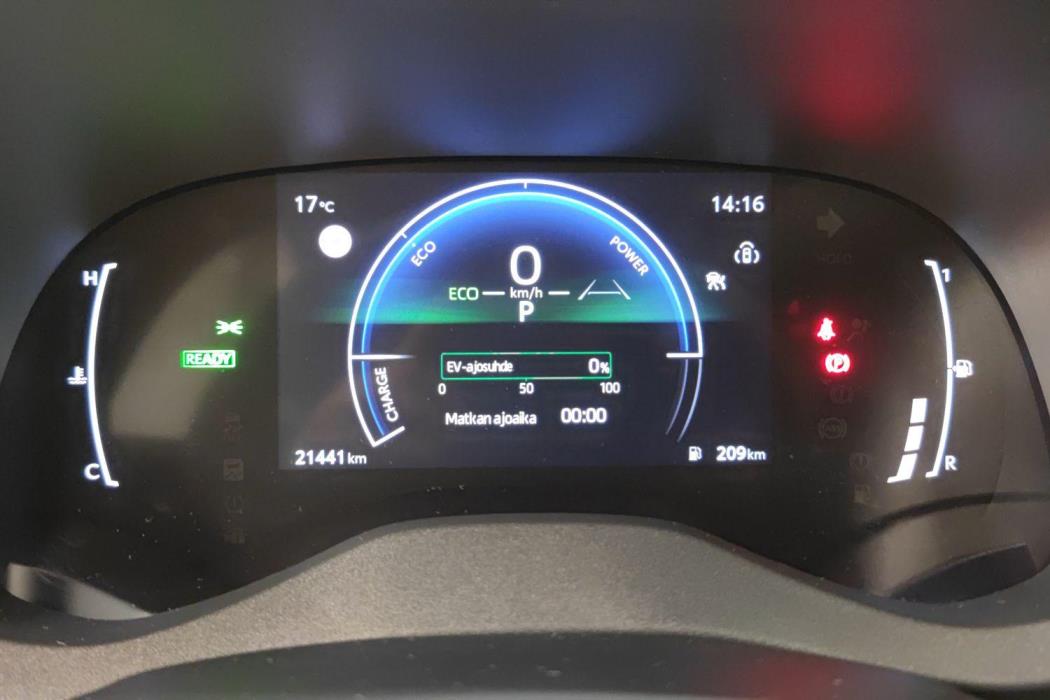 TOYOTA Yaris Cross 2024