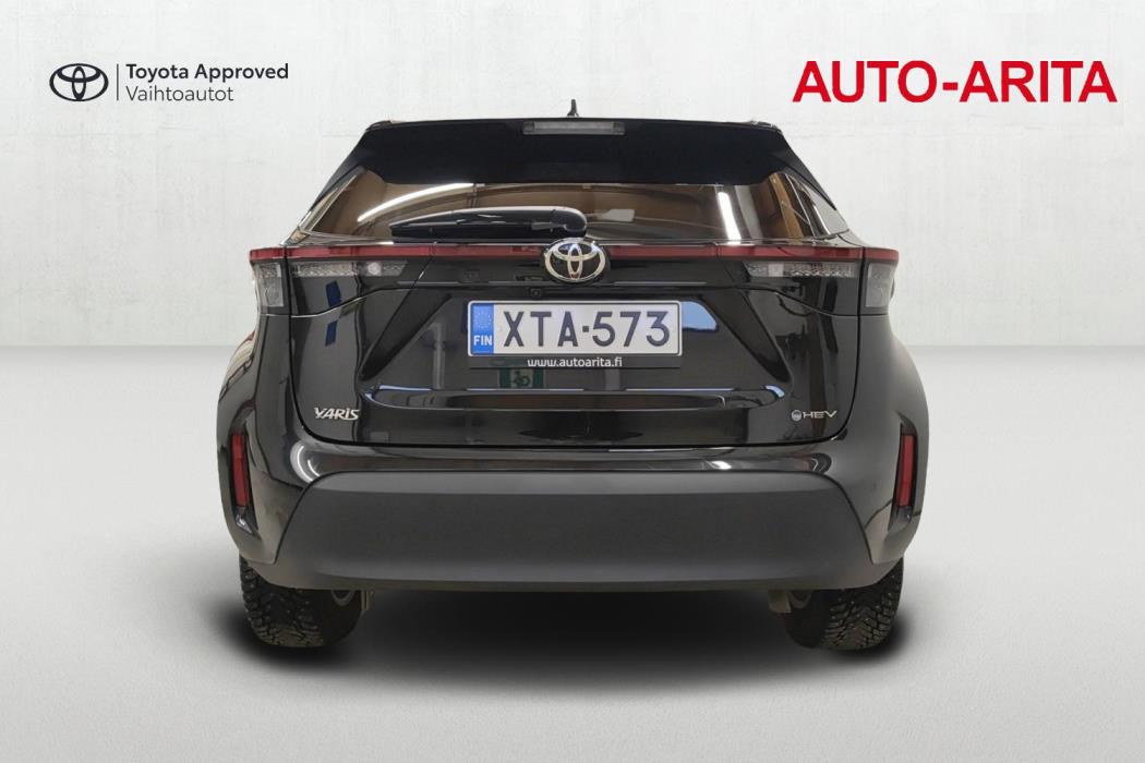 TOYOTA Yaris Cross 2024