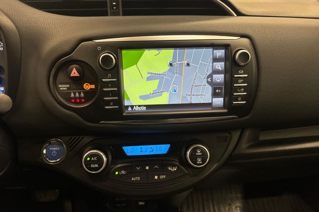 TOYOTA YARIS 2020