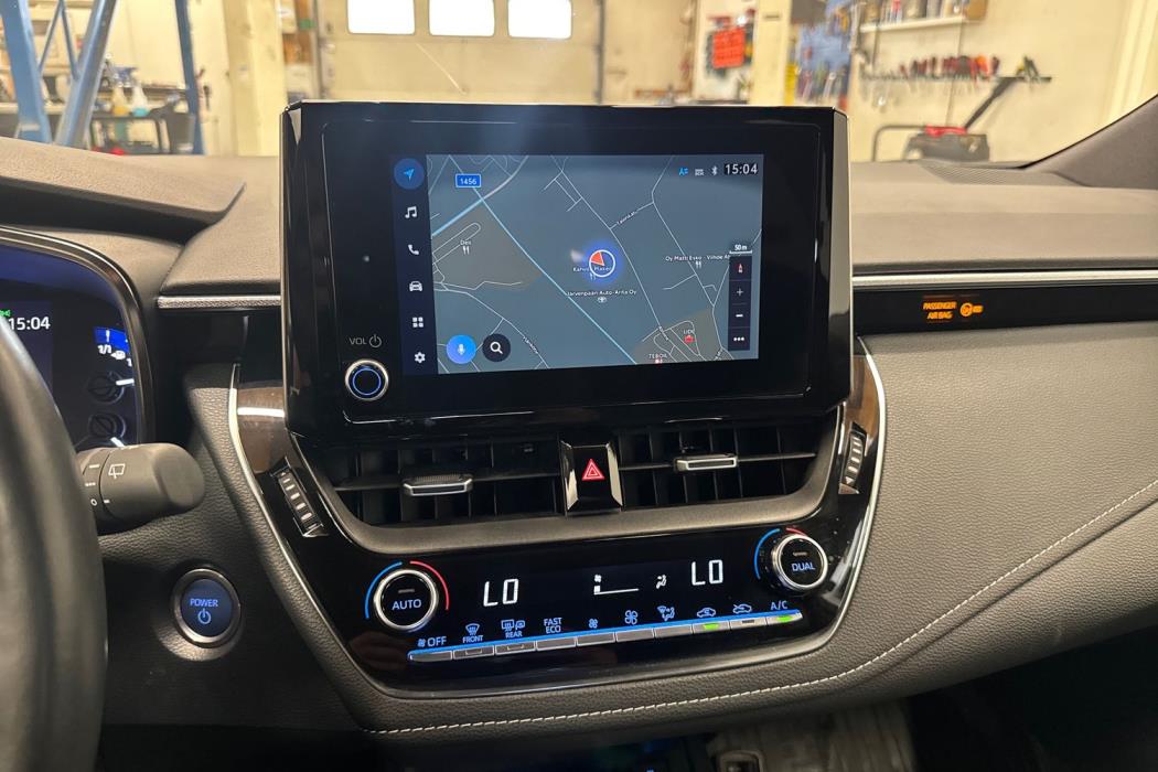 TOYOTA COROLLA 2023