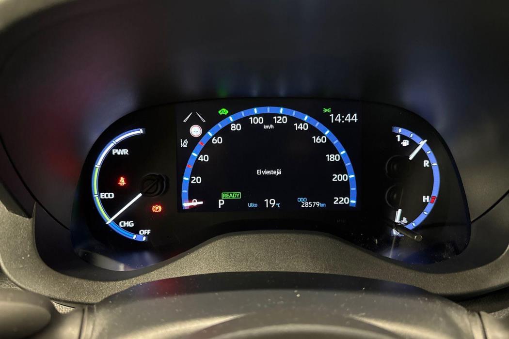 TOYOTA Yaris Cross 2024