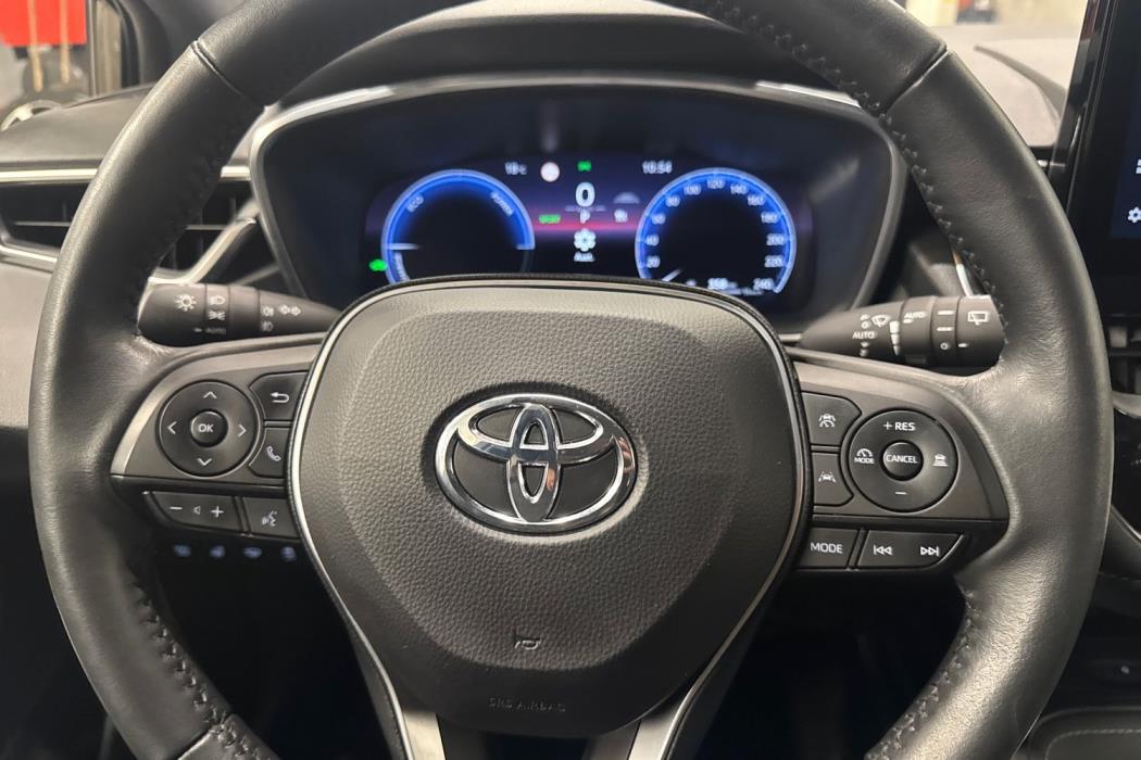 TOYOTA COROLLA 2024