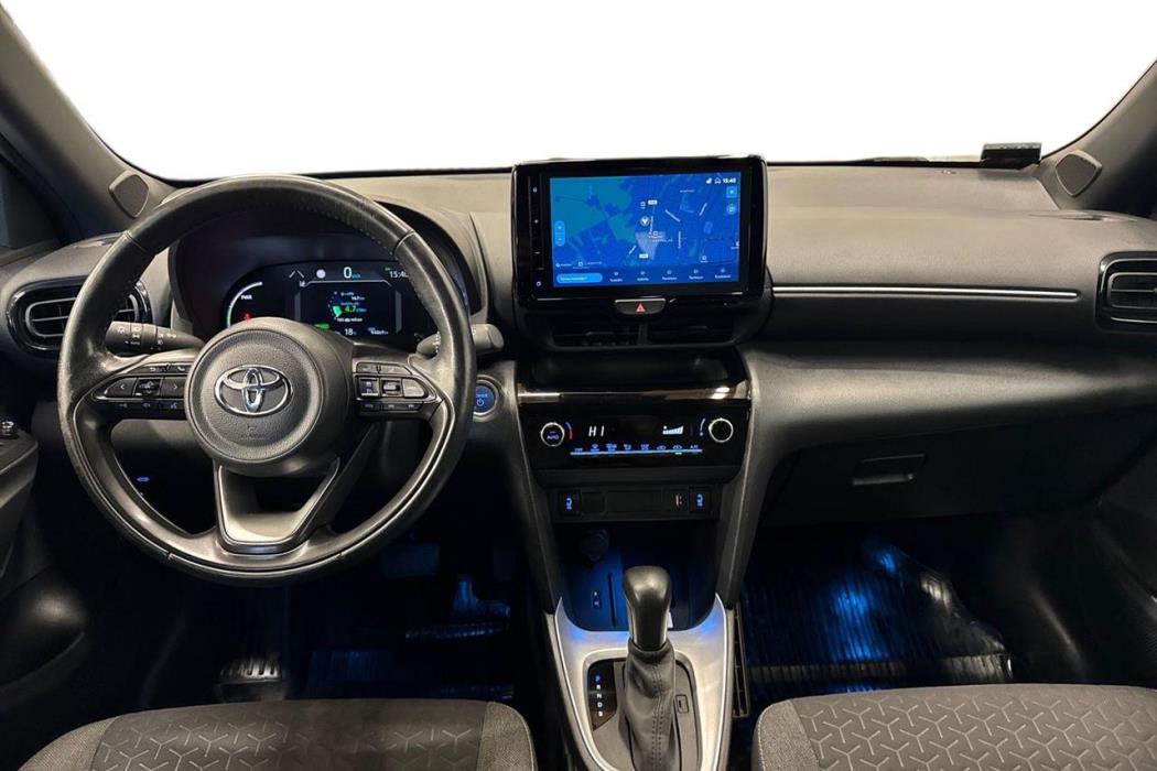 TOYOTA Yaris Cross 2023