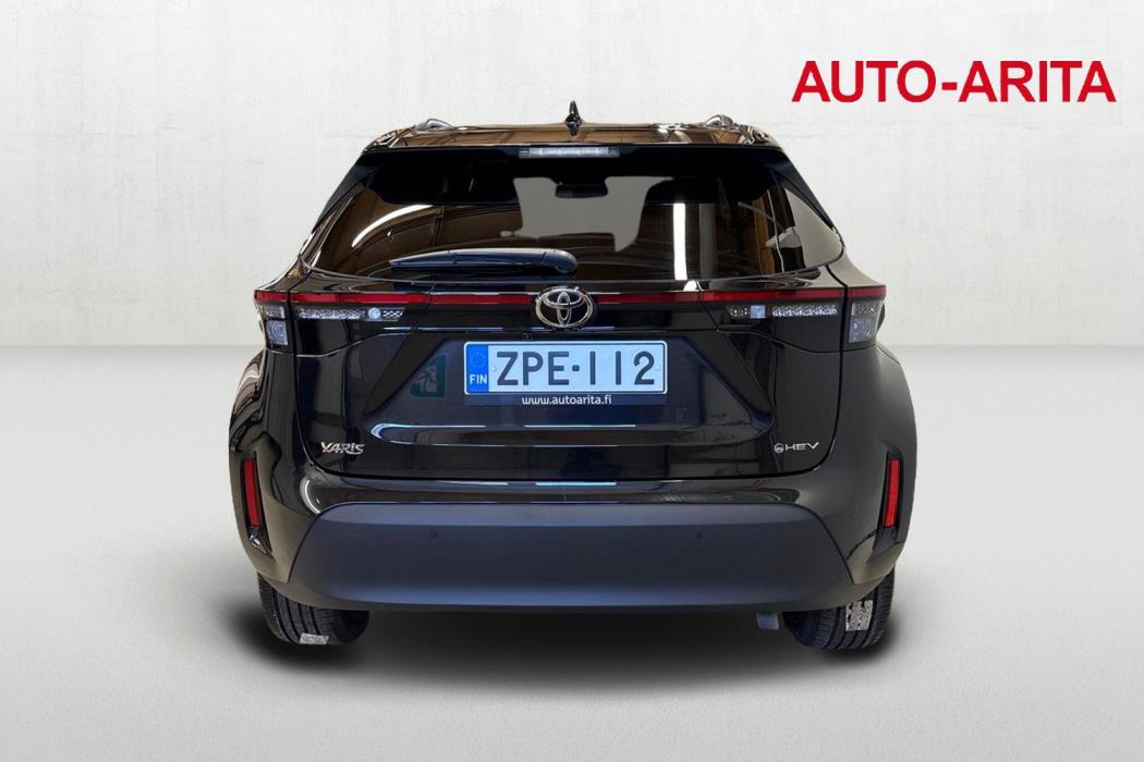 TOYOTA Yaris Cross 2024