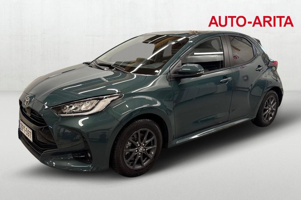 TOYOTA YARIS 2025