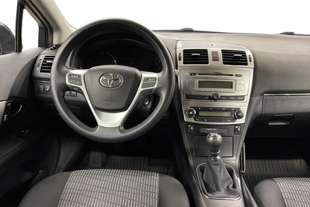 Toyota Avensis 2014