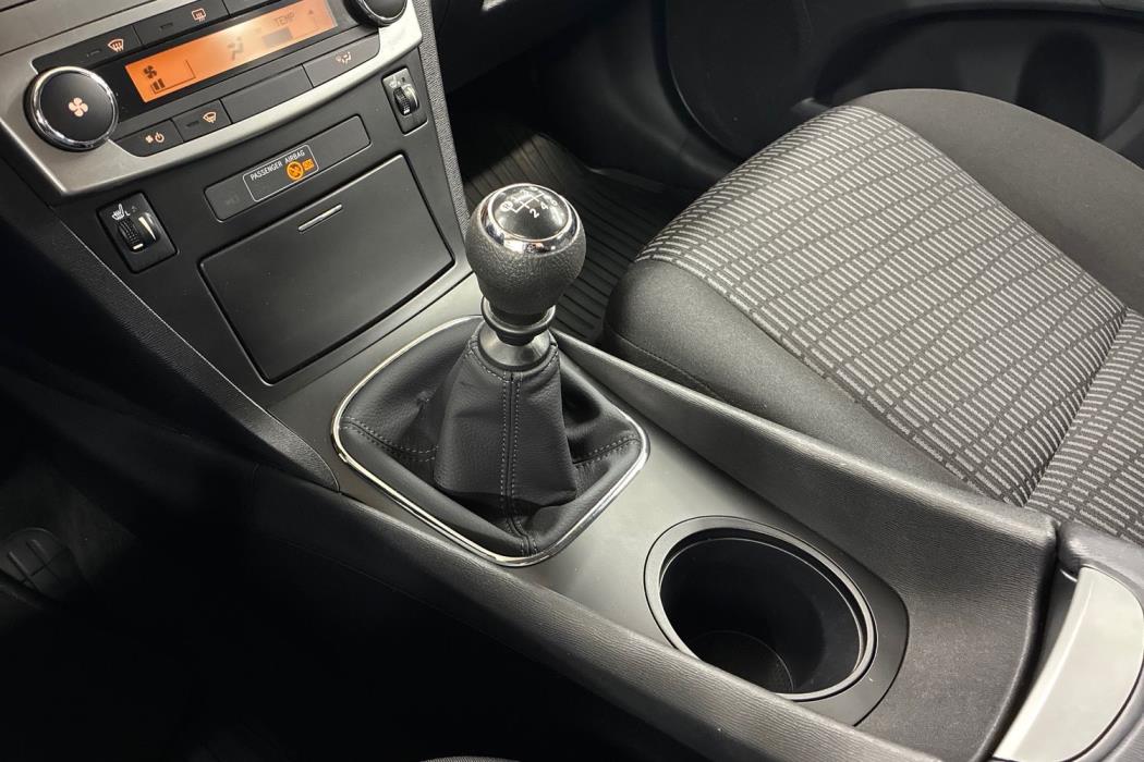Toyota Avensis 2014
