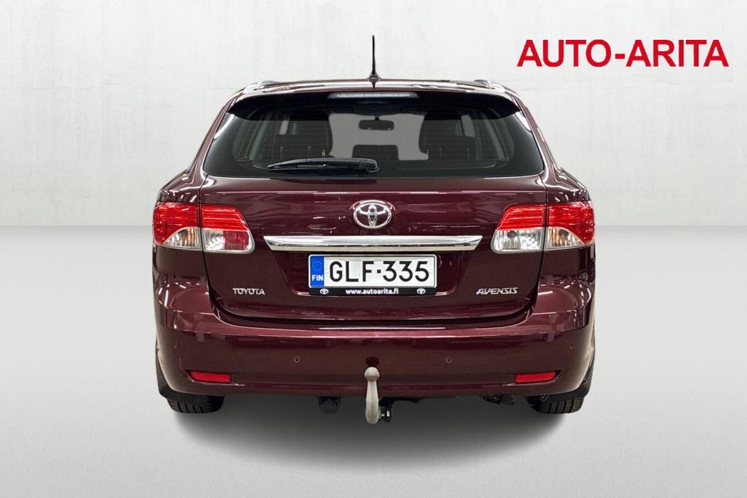 Toyota Avensis 2014