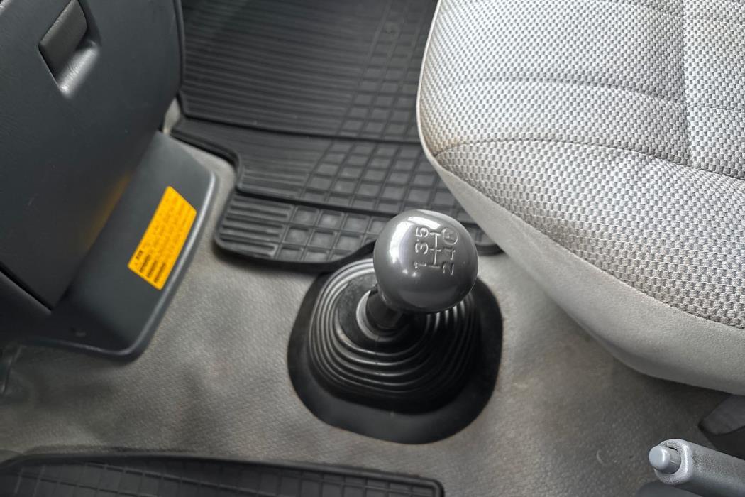 Toyota Hiace 2008