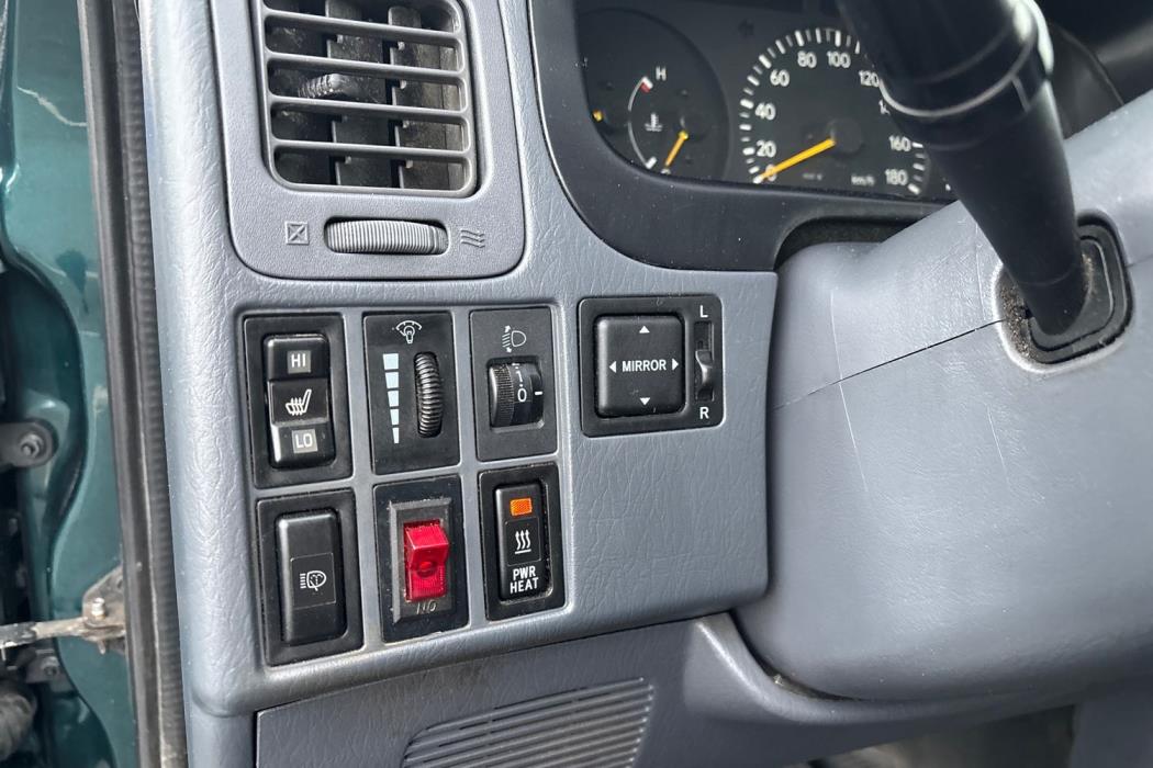 Toyota Hiace 2008
