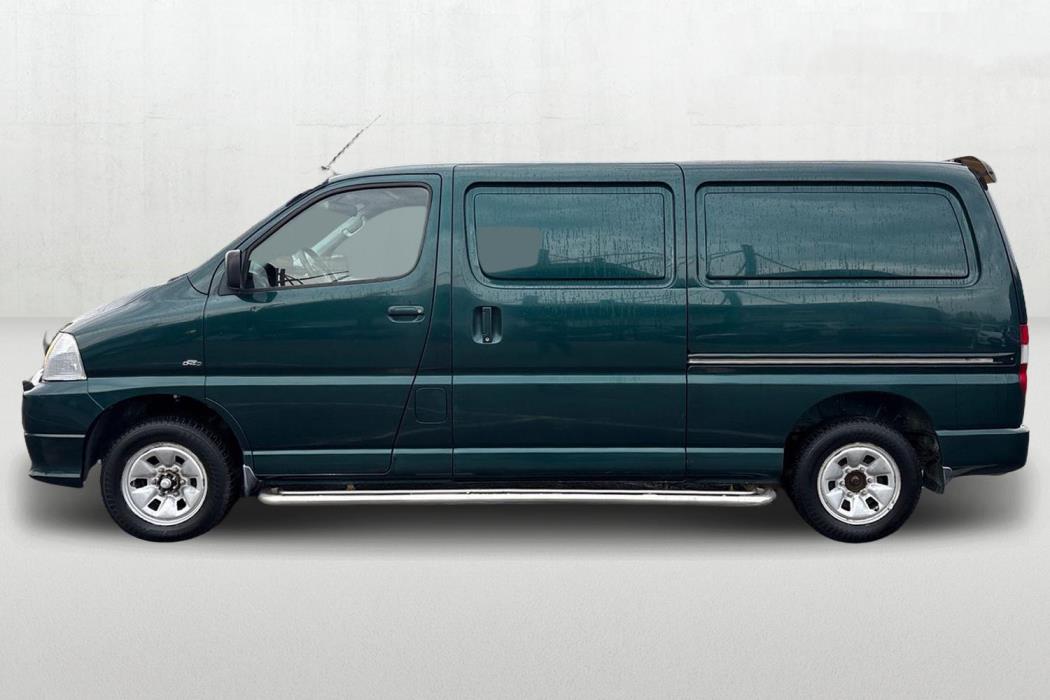 Toyota Hiace 2008