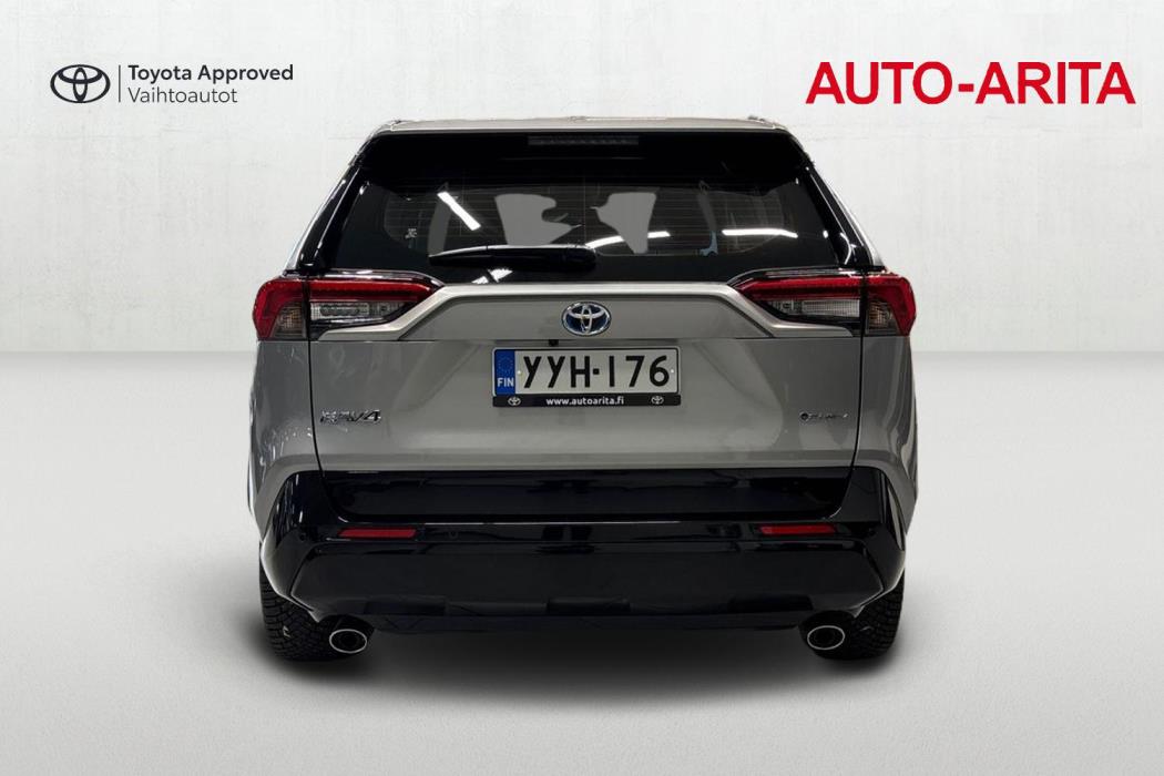 Toyota RAV4 Plug-in 2025