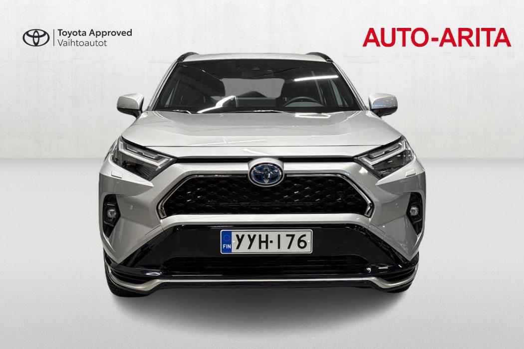 Toyota RAV4 Plug-in 2025