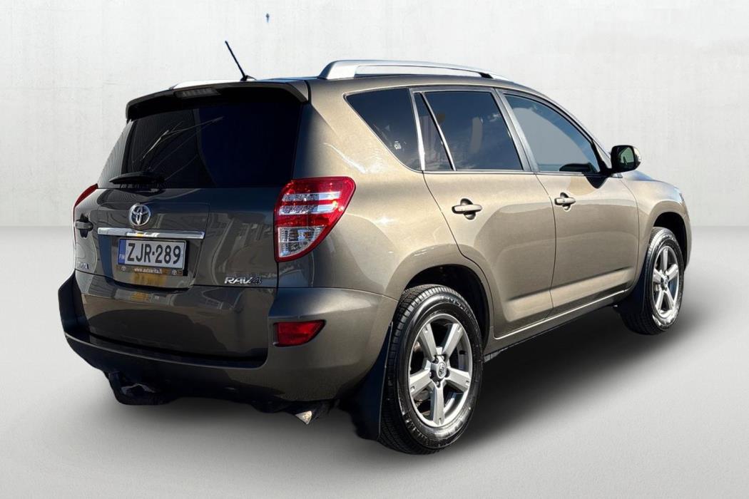 TOYOTA RAV4 2013