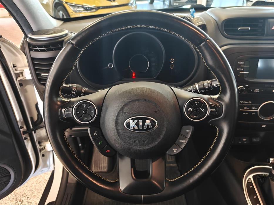 KIA SOUL 2015