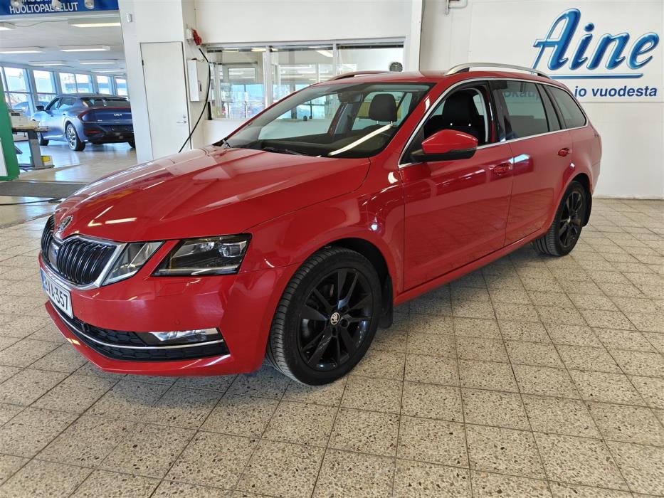 SKODA OCTAVIA 2019
