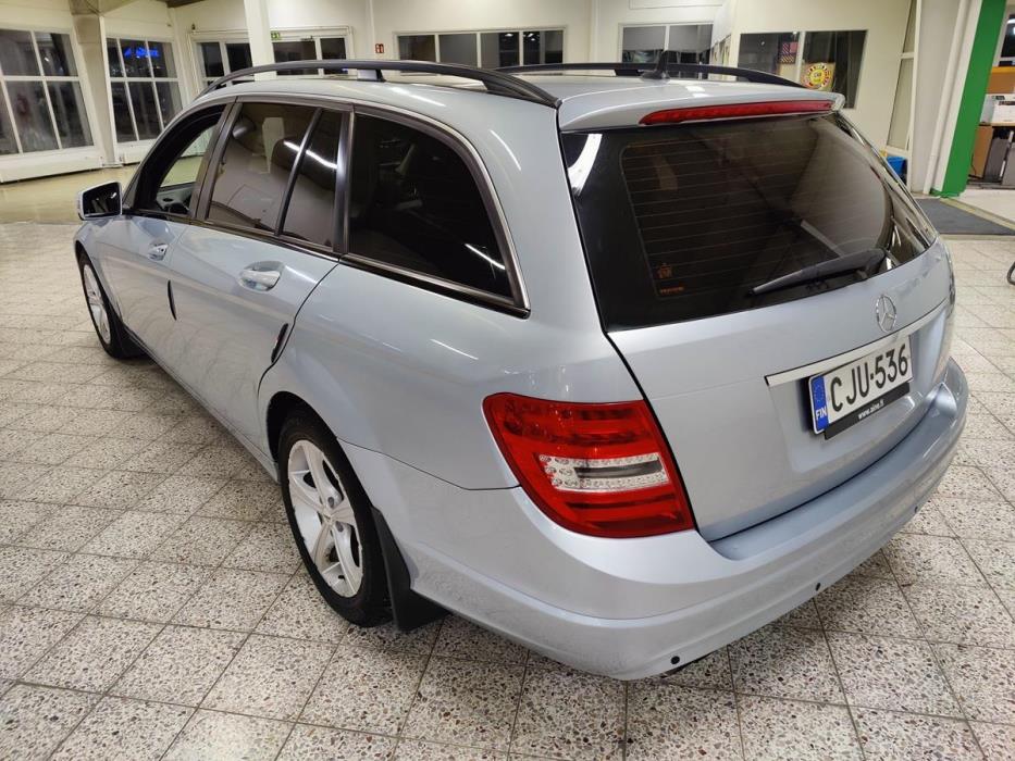 MERCEDES-BENZ C 2012