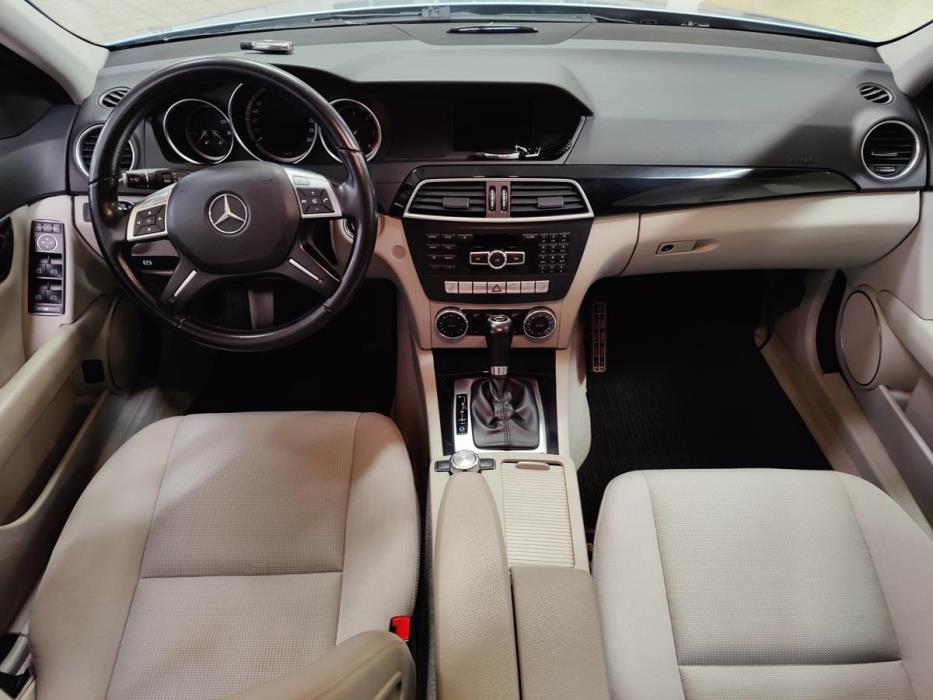 MERCEDES-BENZ C 2012