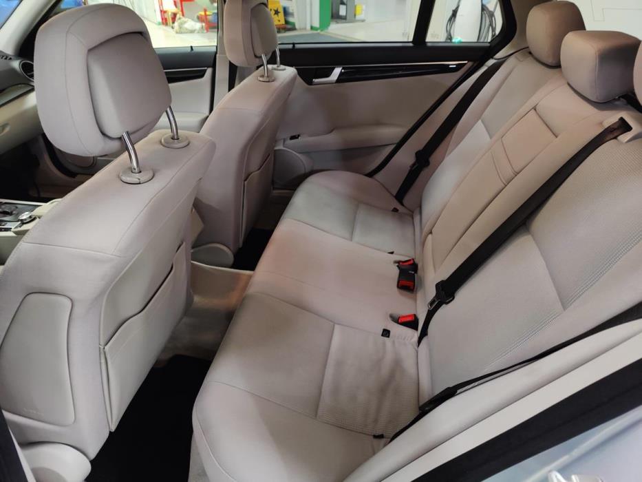 MERCEDES-BENZ C 2012