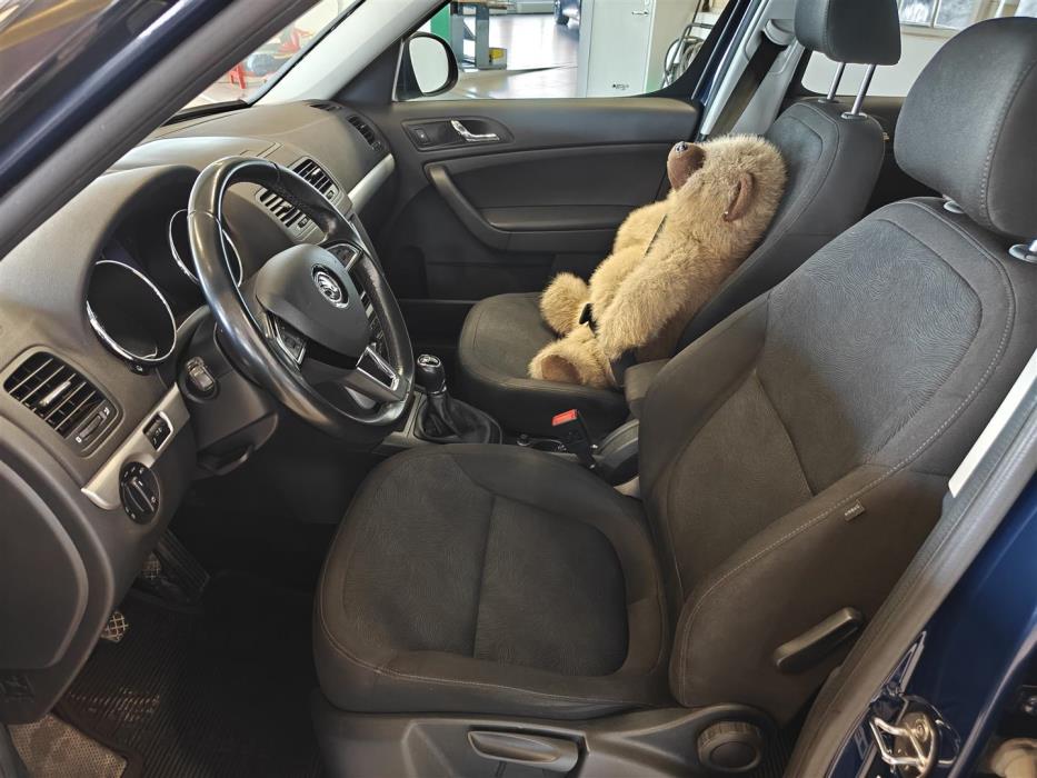 SKODA YETI 2016