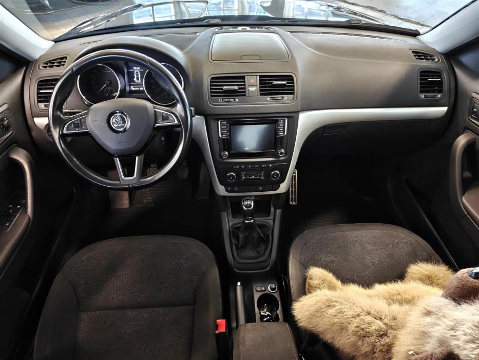 SKODA YETI 2016