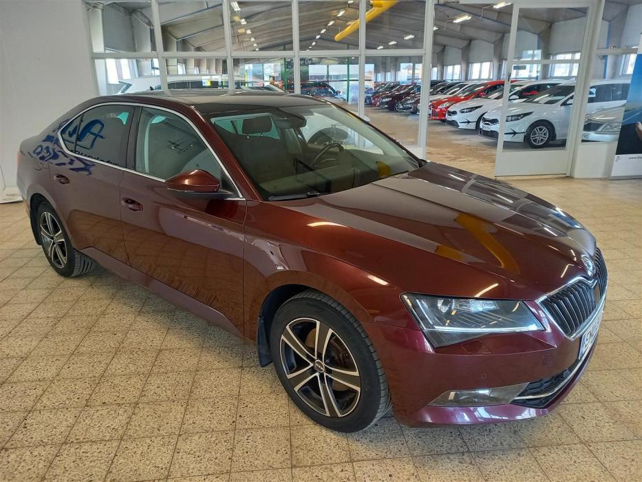SKODA SUPERB 2015