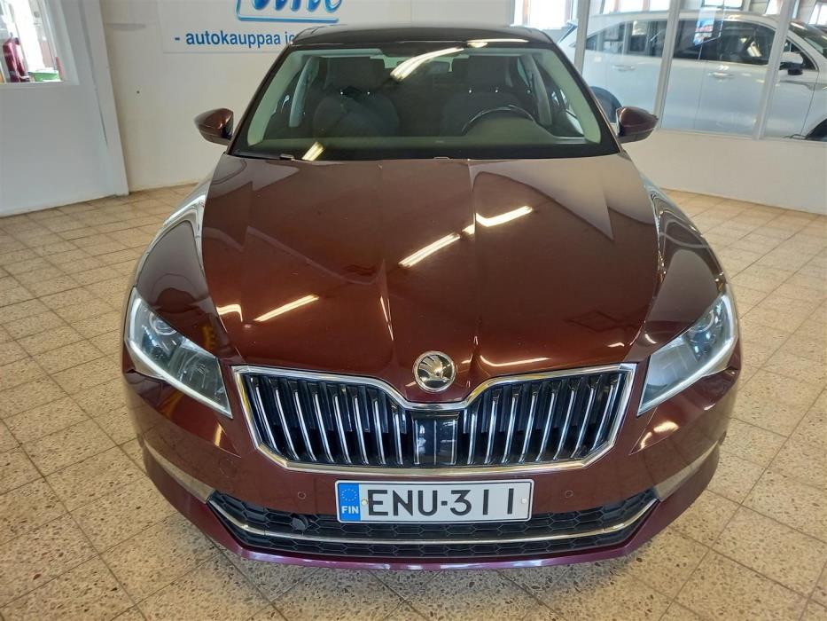 SKODA SUPERB 2015