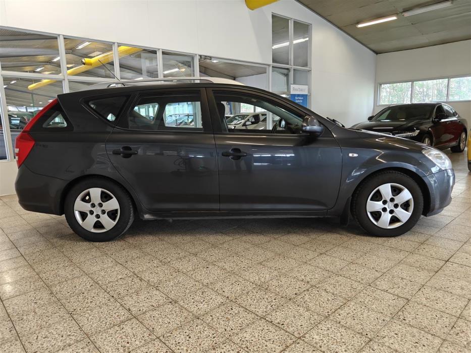 KIA cee'd 2009