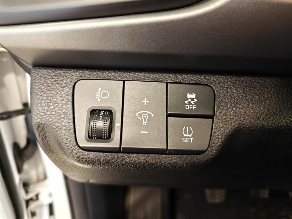 KIA RIO 2018