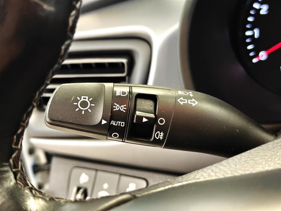 KIA RIO 2018