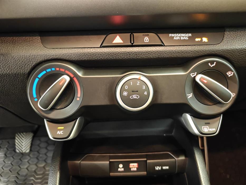 KIA RIO 2018