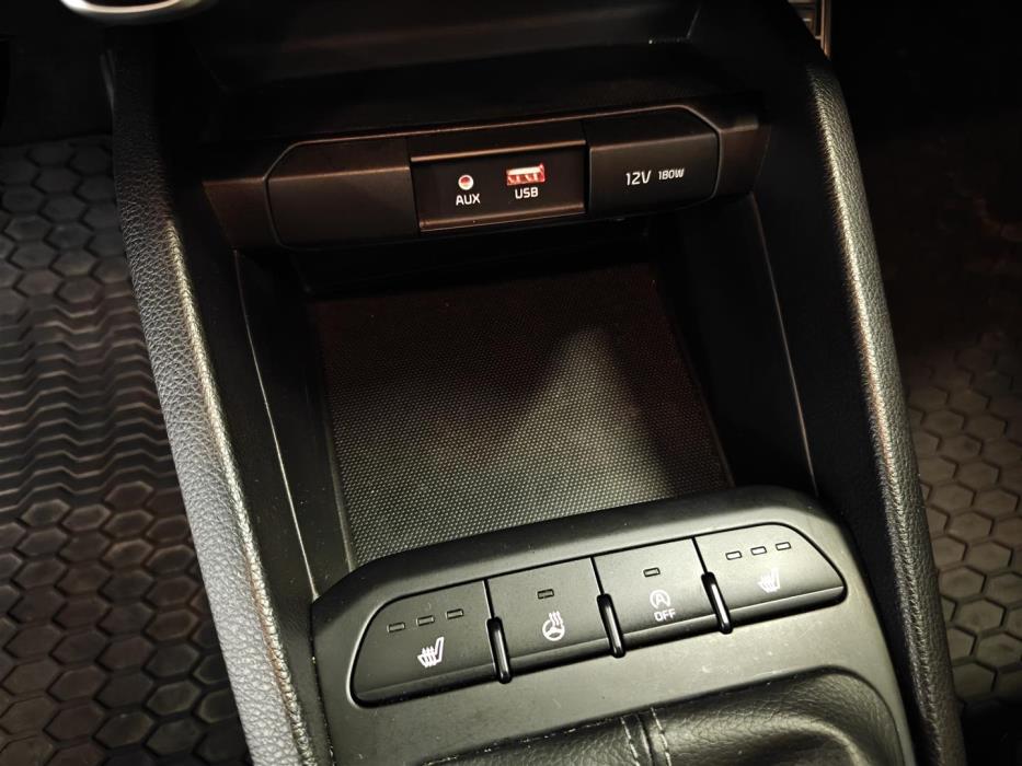 KIA RIO 2018