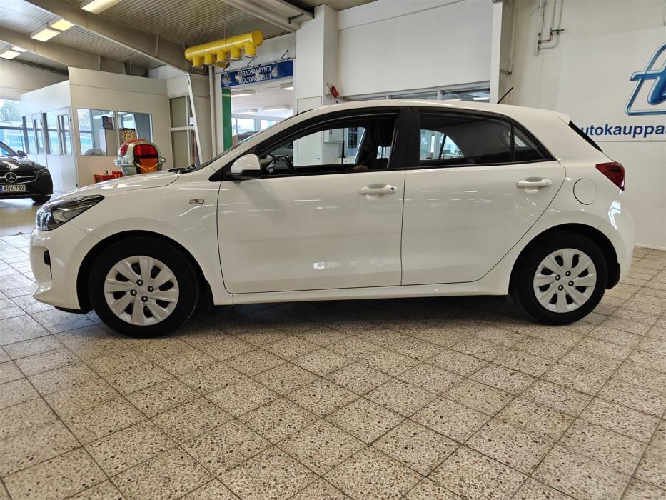 KIA RIO 2018