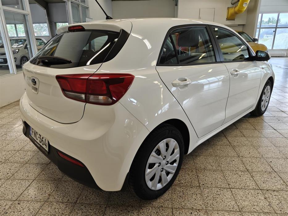 KIA RIO 2018