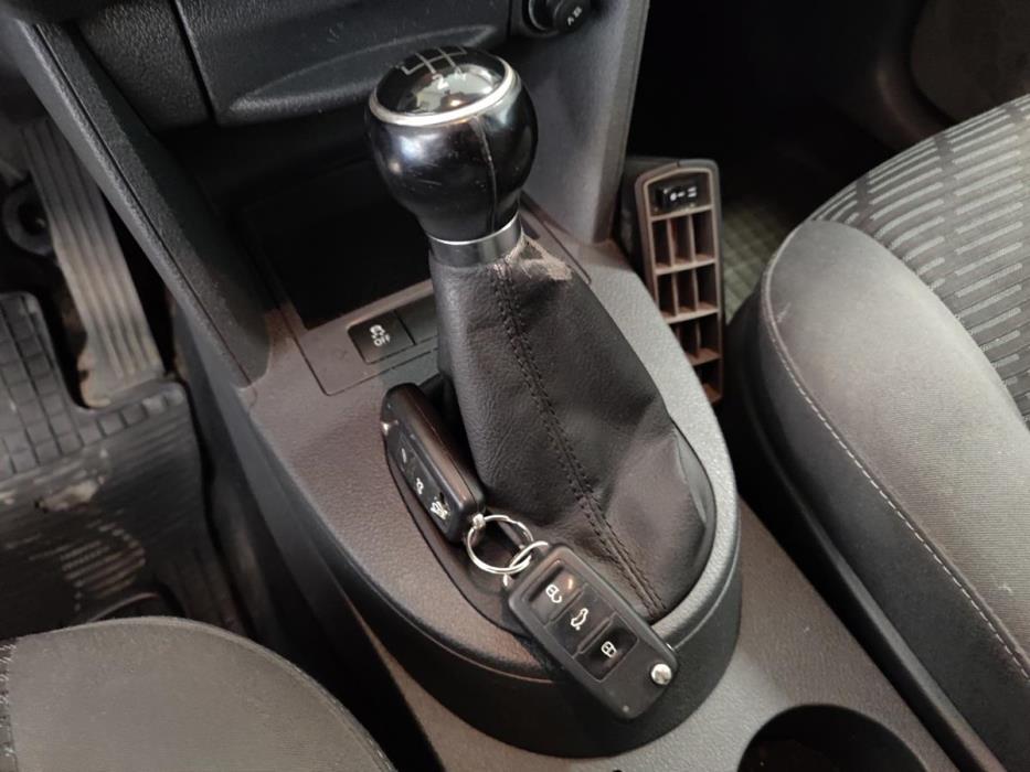 Volkswagen Caddy Maxi 2010