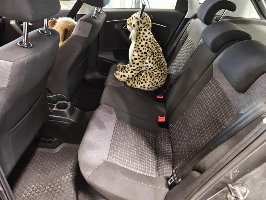 VOLKSWAGEN POLO 2014