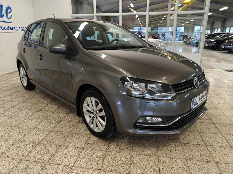 VOLKSWAGEN POLO 2014