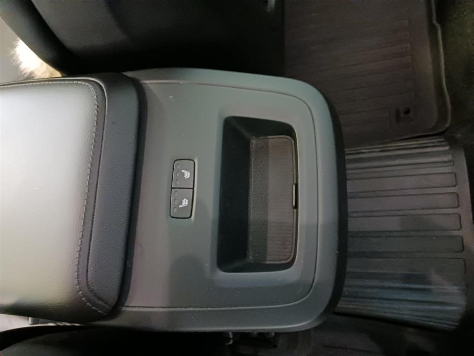 VOLVO XC60 2018