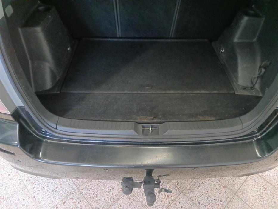 TOYOTA COROLLA VERSO 2007
