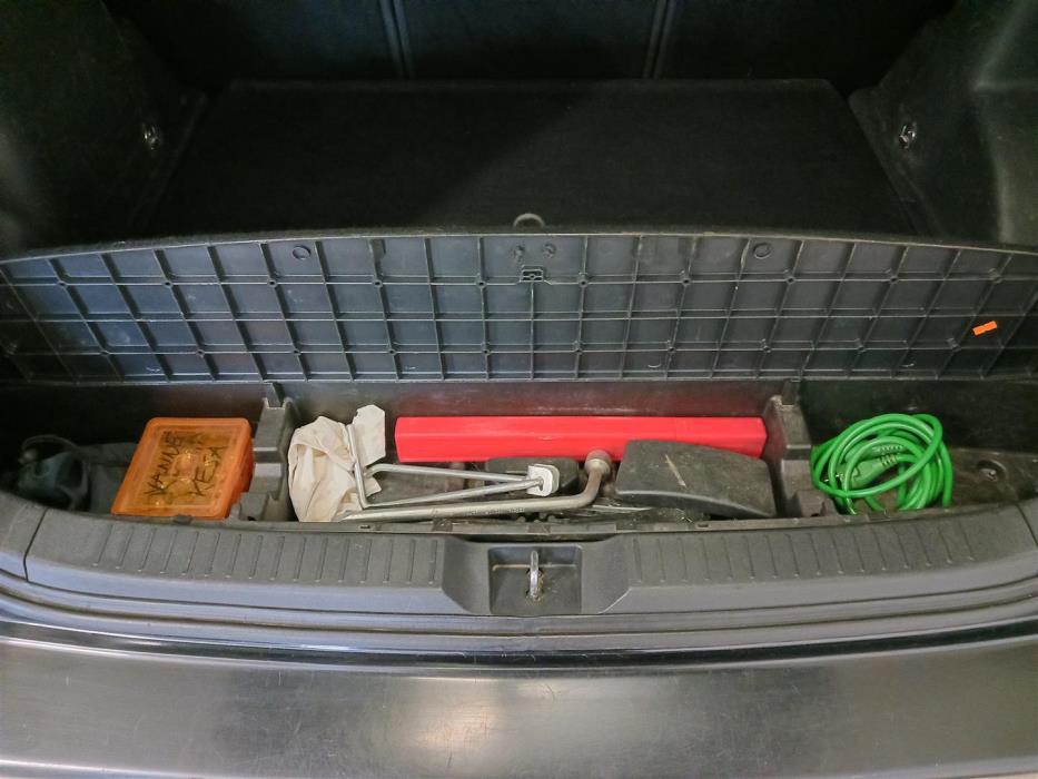 TOYOTA COROLLA VERSO 2007