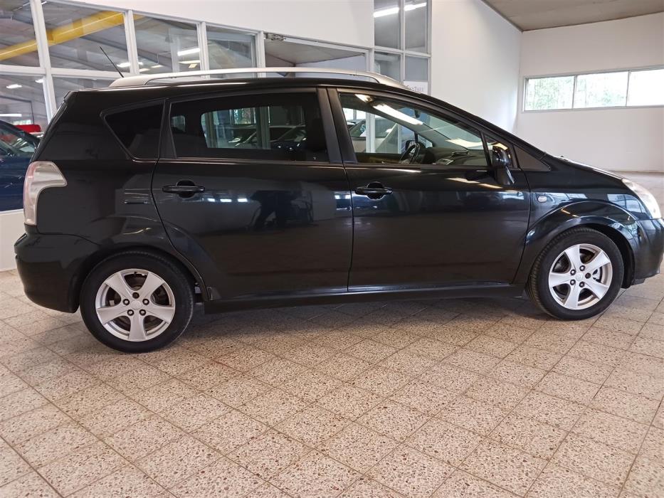 TOYOTA COROLLA VERSO 2007