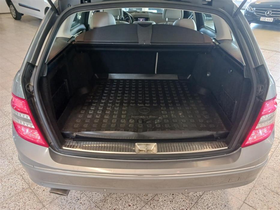 Mercedes-Benz C 2011