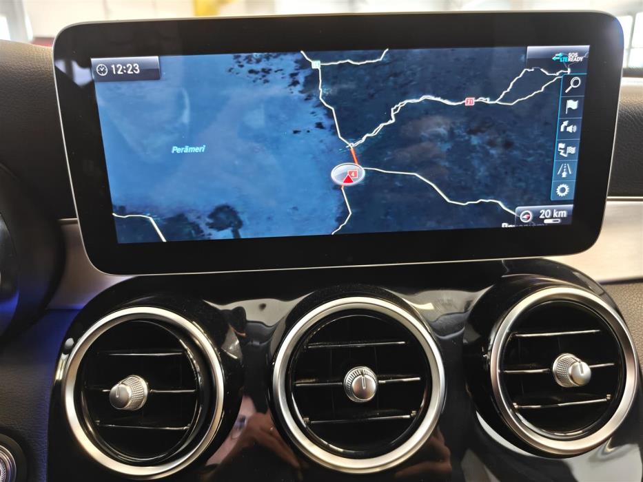 MERCEDES-BENZ C 2020