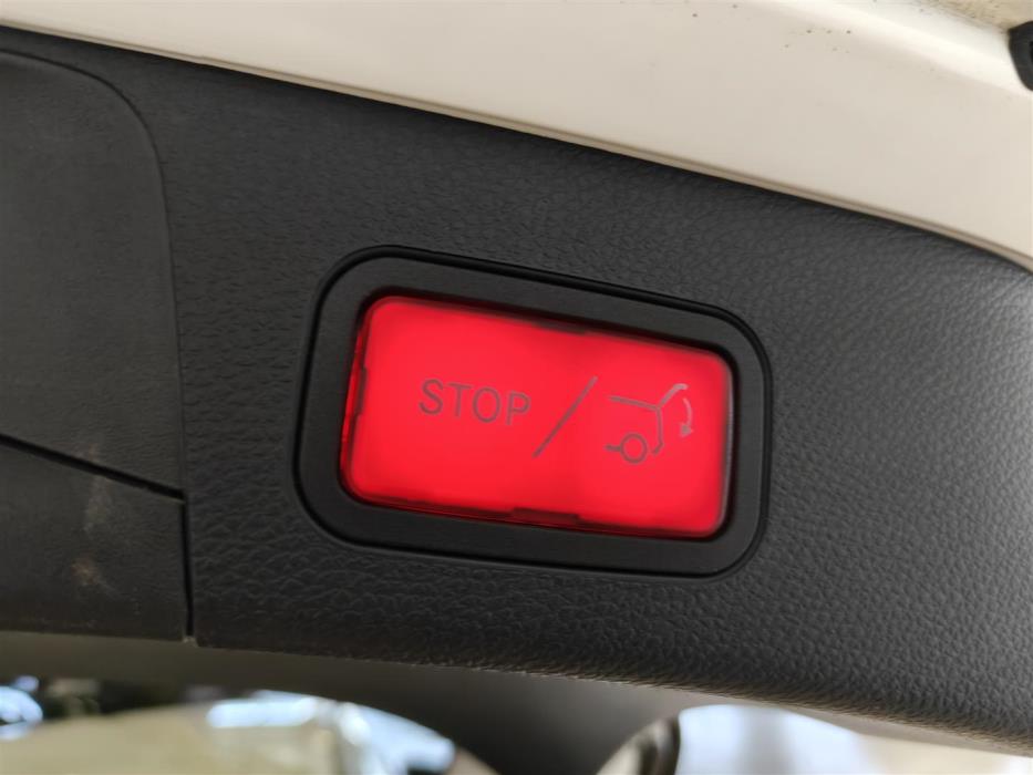 MERCEDES-BENZ C 2020
