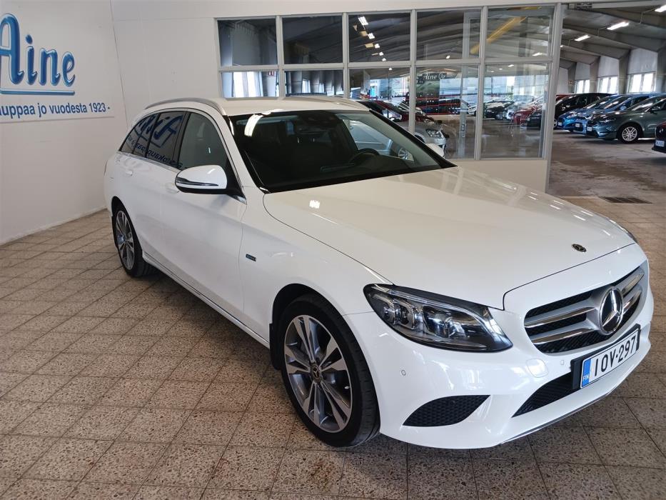 MERCEDES-BENZ C 2020