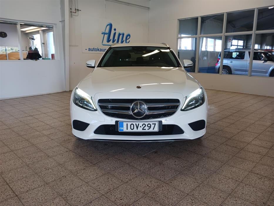 MERCEDES-BENZ C 2020